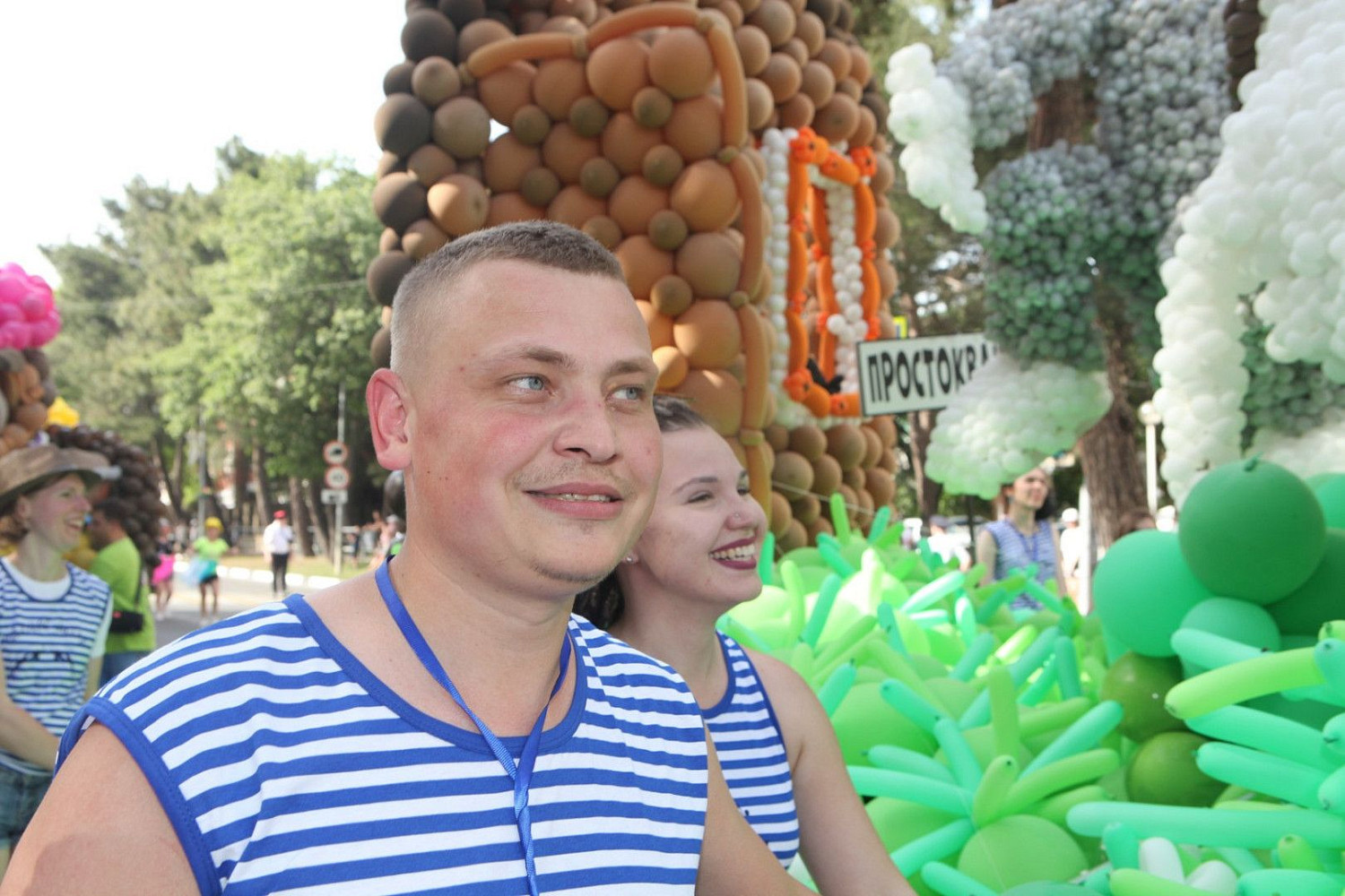 Международный фестиваль искусства аэродизайна - Море шаров 2022 Карнавал в Геленджике 2022