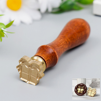 Печать фигурная для сургуча с деревянной ручкой Подарок 2,3х2,1 см