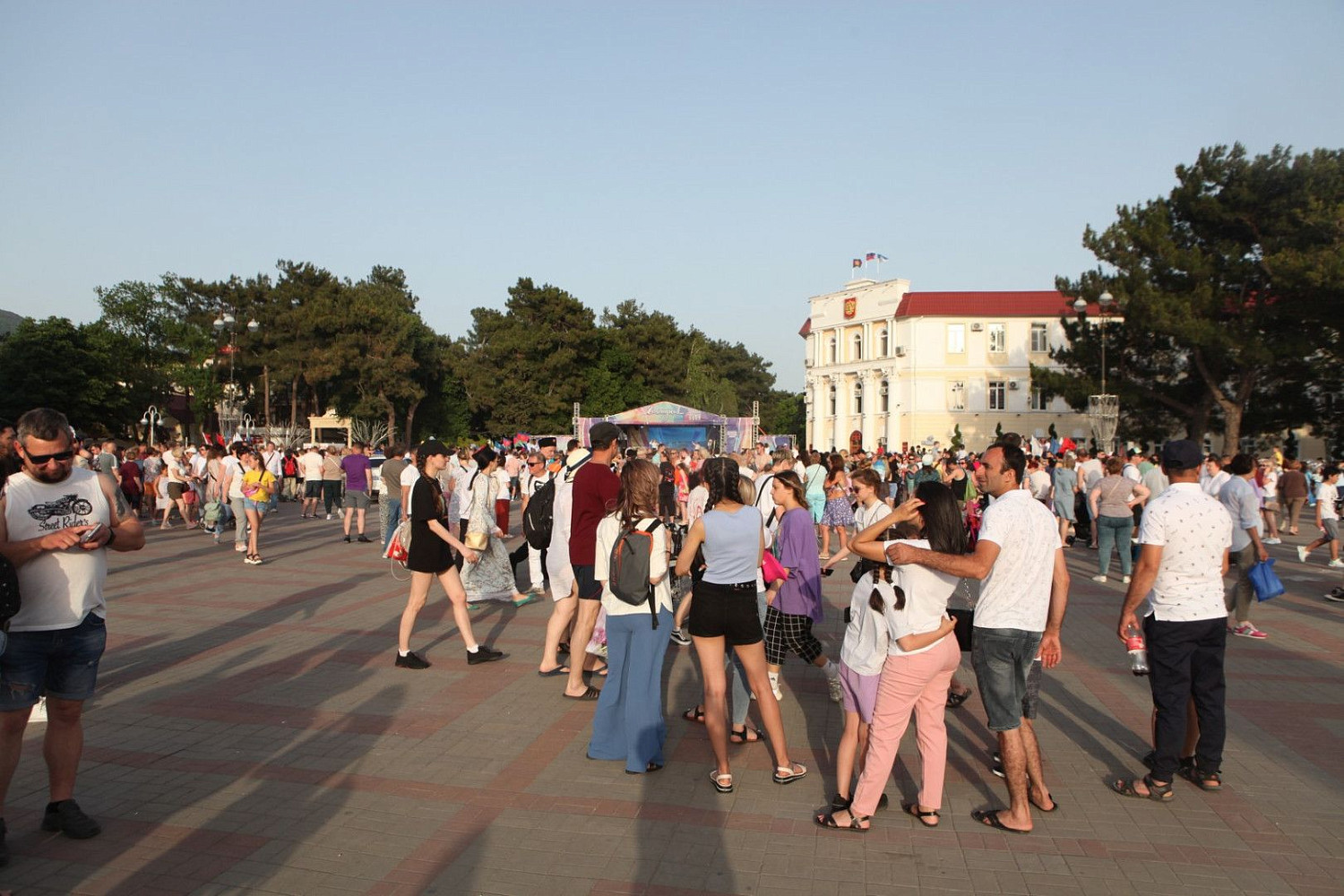 Международный фестиваль искусства аэродизайна - Море шаров 2022 Карнавал в Геленджике 2022
