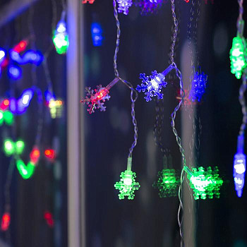 Гирлянда Бахрома с насадками Снежинки Мульти свечение 1,8х0,5 м 48 LED IP20