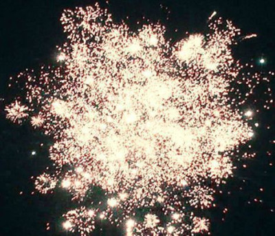 Батарея салютов Light Show (0,8";1";1,2"/120) 35м 55с 15эфф 1шт