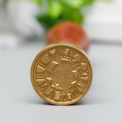 Печать для сургуча с деревянной ручкой Заяц и часы 9х2,5х2,5 см